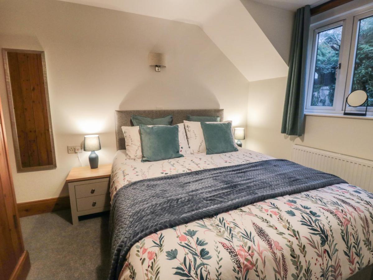 Ramblers Cottage Уитби Экстерьер фото