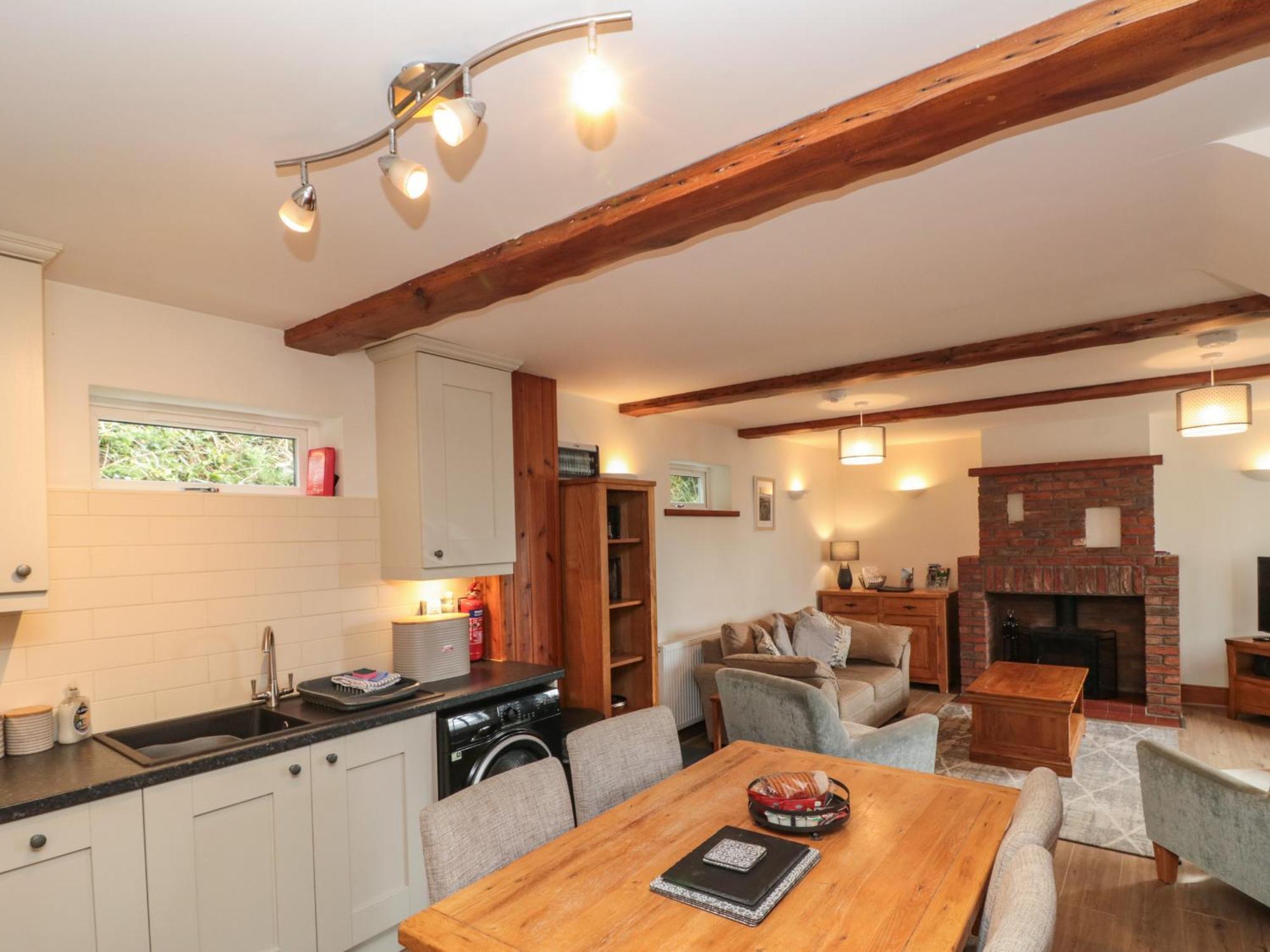 Ramblers Cottage Уитби Экстерьер фото